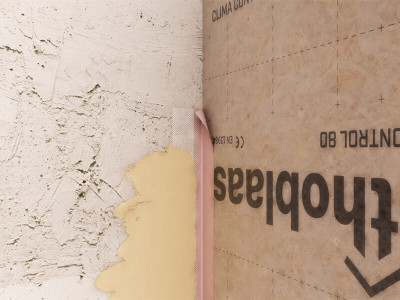 Применение-лента-с-клейкой-монтажной-полосой-может-быть-оштукатурена-plaster-band-lite